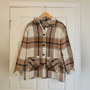 Carré Noir Plaid Shacket Size Small
